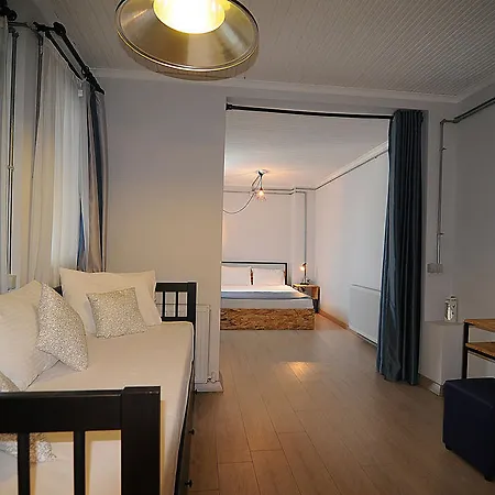 호텔 Taksim Safe House 3*