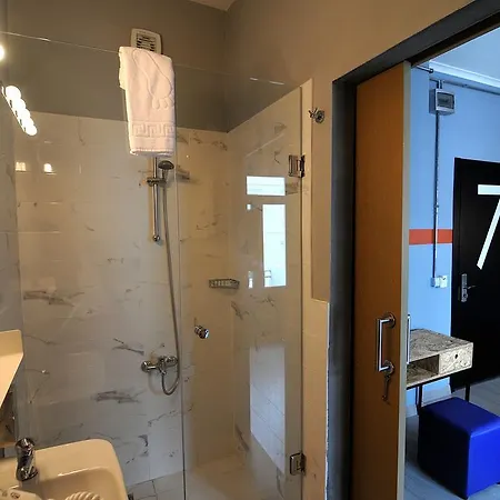 Taksim Safe House Hotel 3*