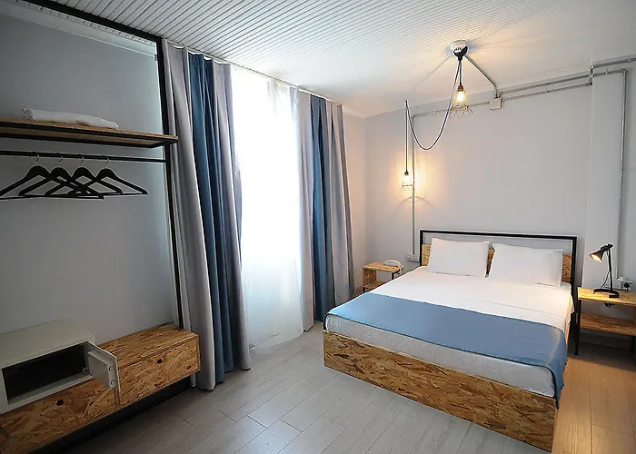 Hotel Taksim Safe House 3*