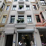 Taksim Safe House Otel 3*