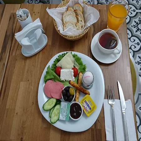 Taksim Safe House Szálloda 3*